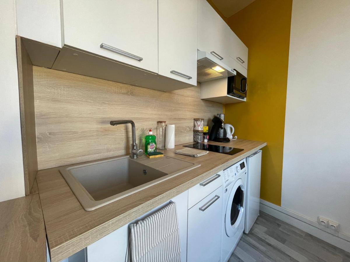 Studio Proche De La Gare Осер Екстер'єр фото